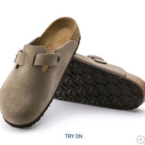 Birkenstock Boston Clogs Women’s in Taupe